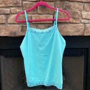 NWOT Carlson teal tank top with lace detail. Adjustable straps. Large